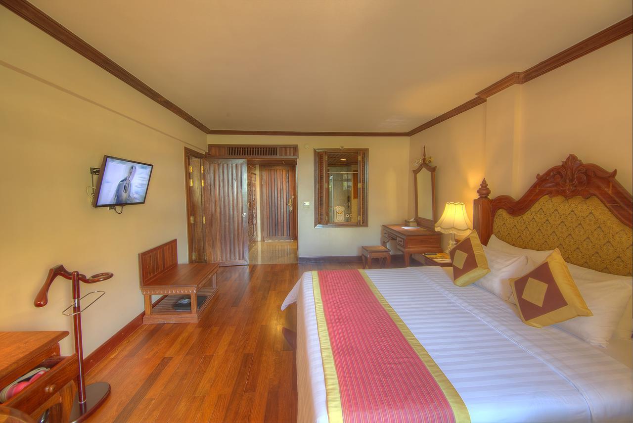 Bayon Era Hotel Сиемрип Экстерьер фото